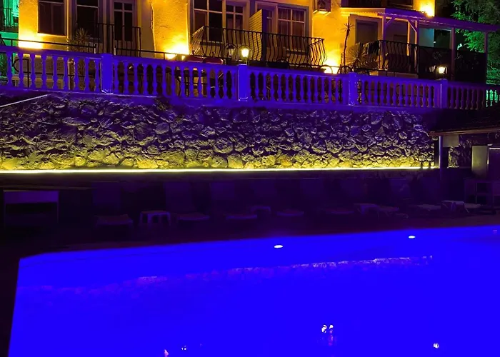 Ph Oeluedeniz Φετιγιέ